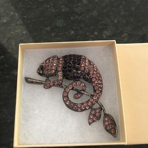 Gorgeous AliLang signed Lizard Gecko Brooch/Pink&Purple Crystals